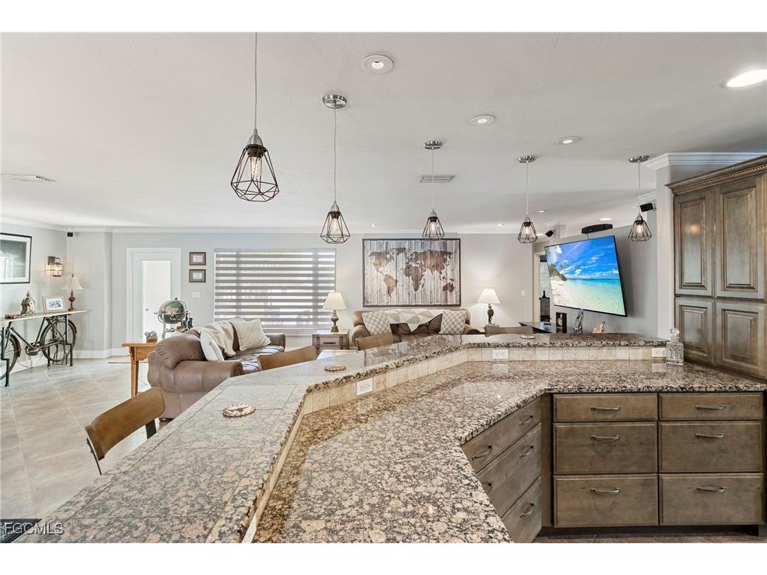 155 Donna Court Punta Gorda FL 33950 2025003878 image10