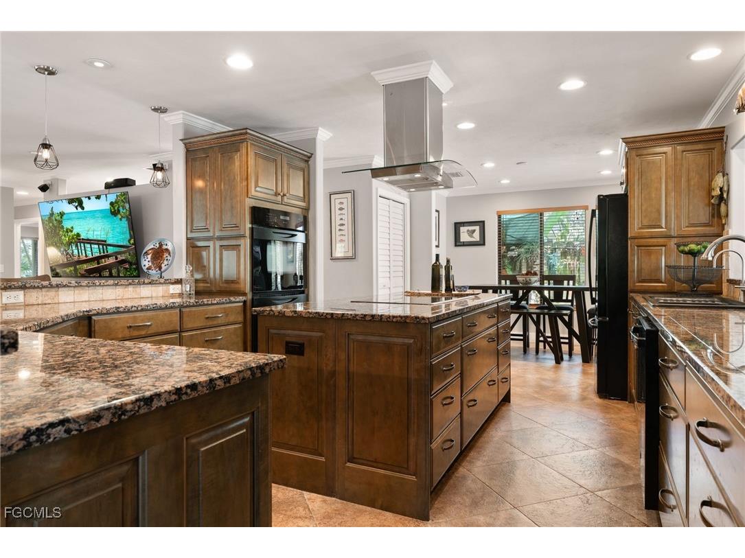 155 Donna Court Punta Gorda FL 33950 2025003878 image11