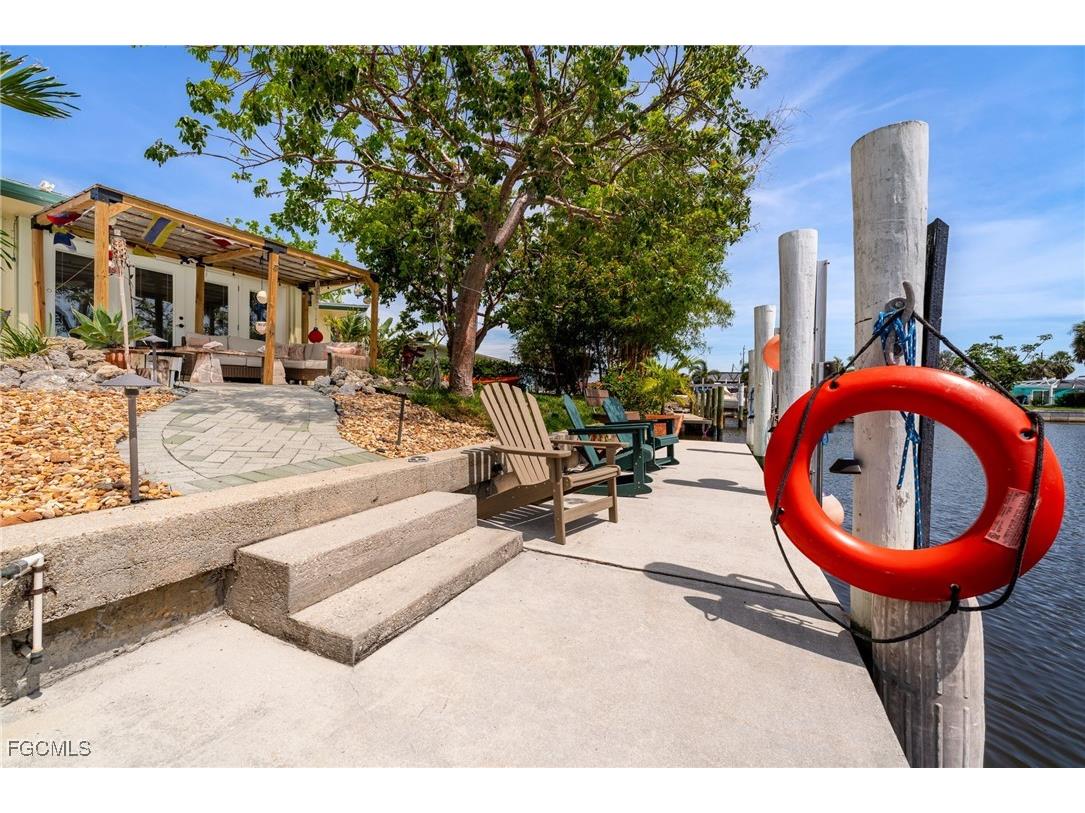 155 Donna Court Punta Gorda FL 33950 2025003878 image4