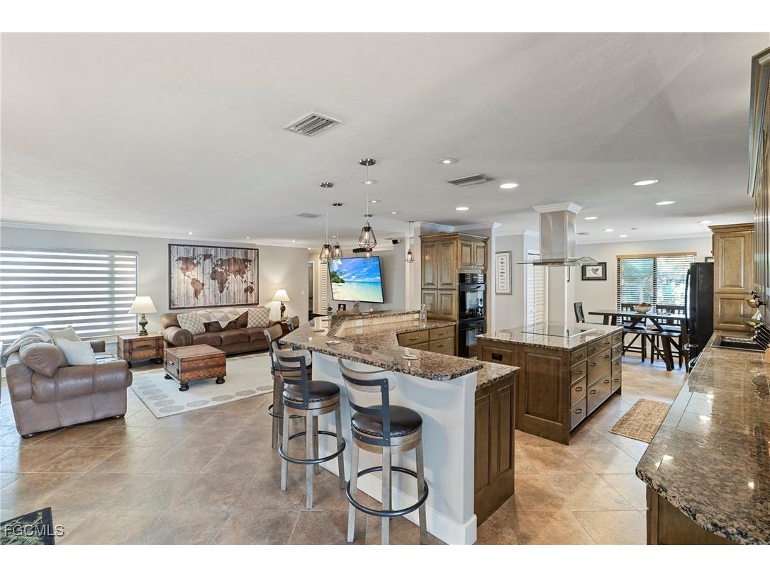 155 Donna Court Punta Gorda FL 33950 2025003878 image9