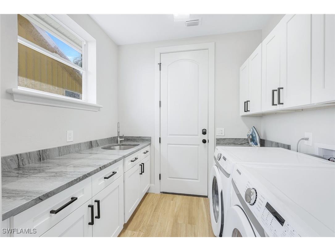 155 Heron Avenue Naples FL 34108 225066856 image22