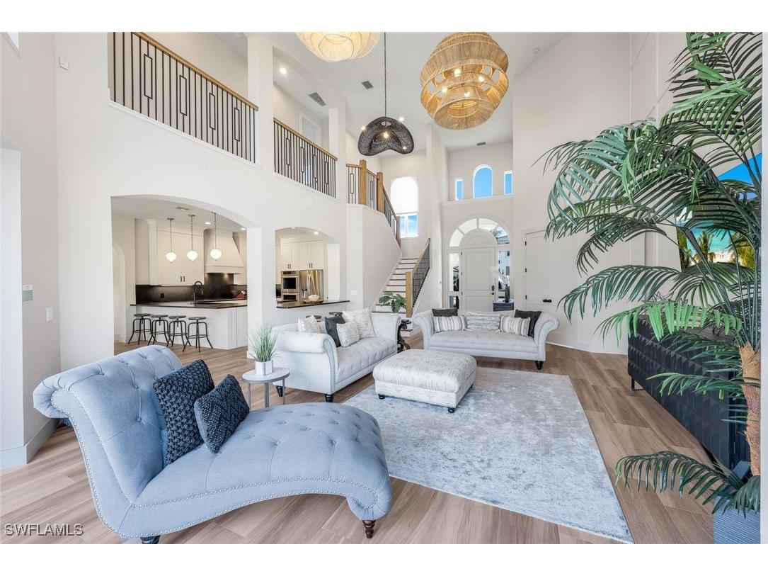 155 Heron Avenue Naples FL 34108 225066856 image4