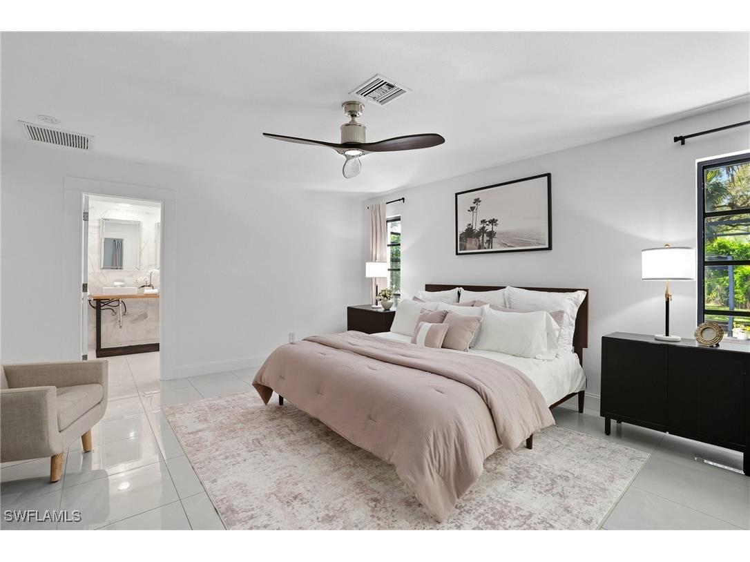 155 Old Tamiami Trail Naples FL 34110 225066815 image22