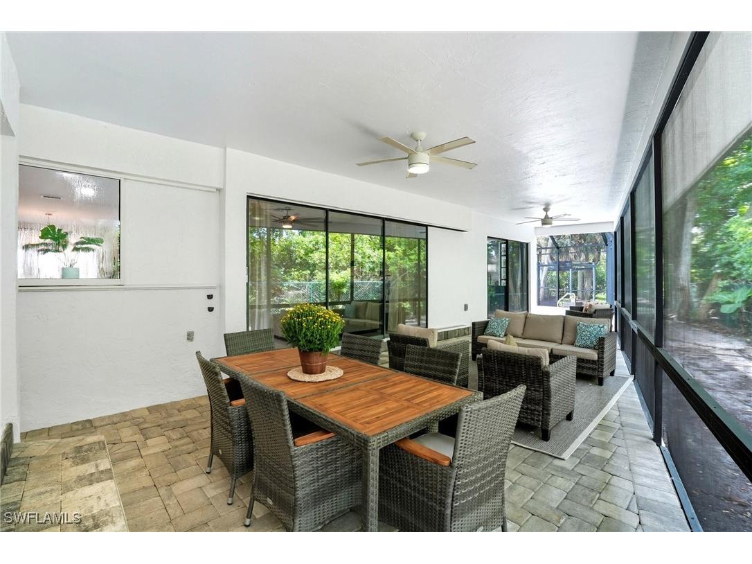 155 Old Tamiami Trail Naples FL 34110 225066815 image35