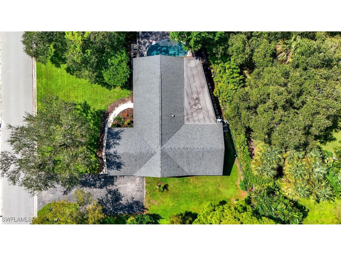 155 Old Tamiami Trail Naples FL 34110 225066815 image39