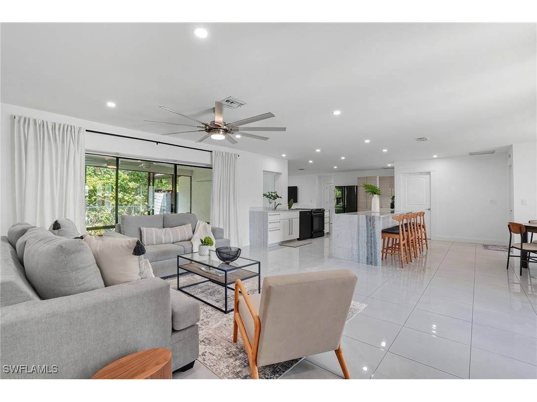 155 Old Tamiami Trail Naples FL 34110 225066815 image5