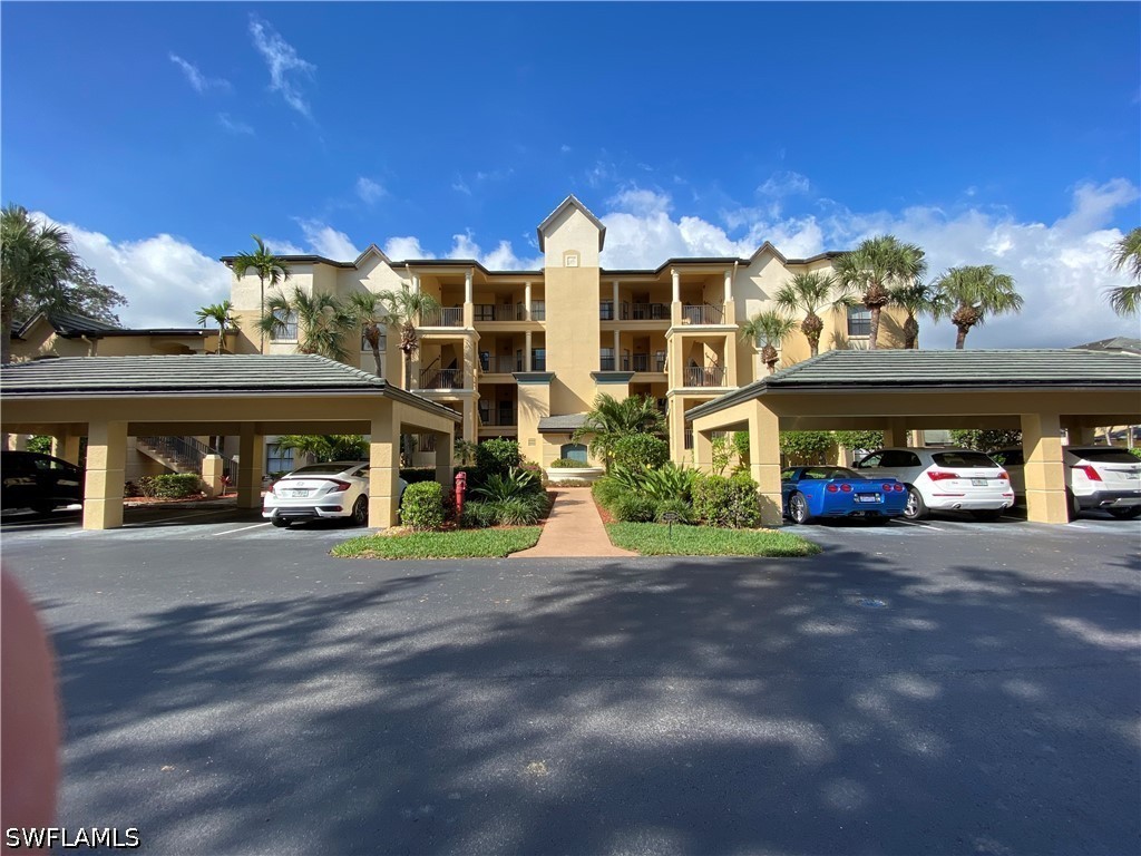 155 Vintage Circle #103 Naples FL 34119 226018558 image1