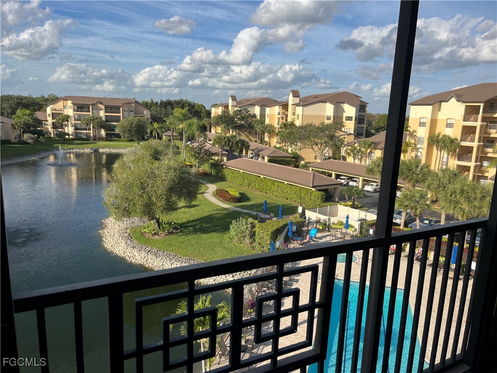 155 Vintage Circle #I404 Naples FL 34119 2026004940 image1