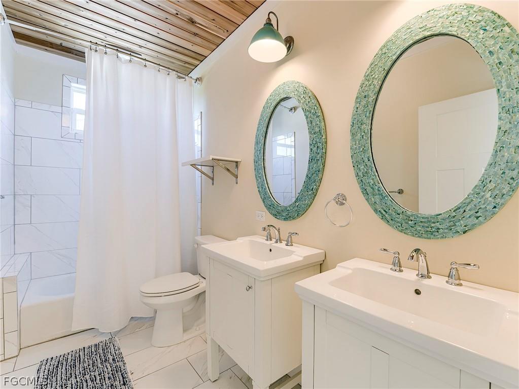 1550 Centre Street Sanibel FL 33957 2026009835 image21