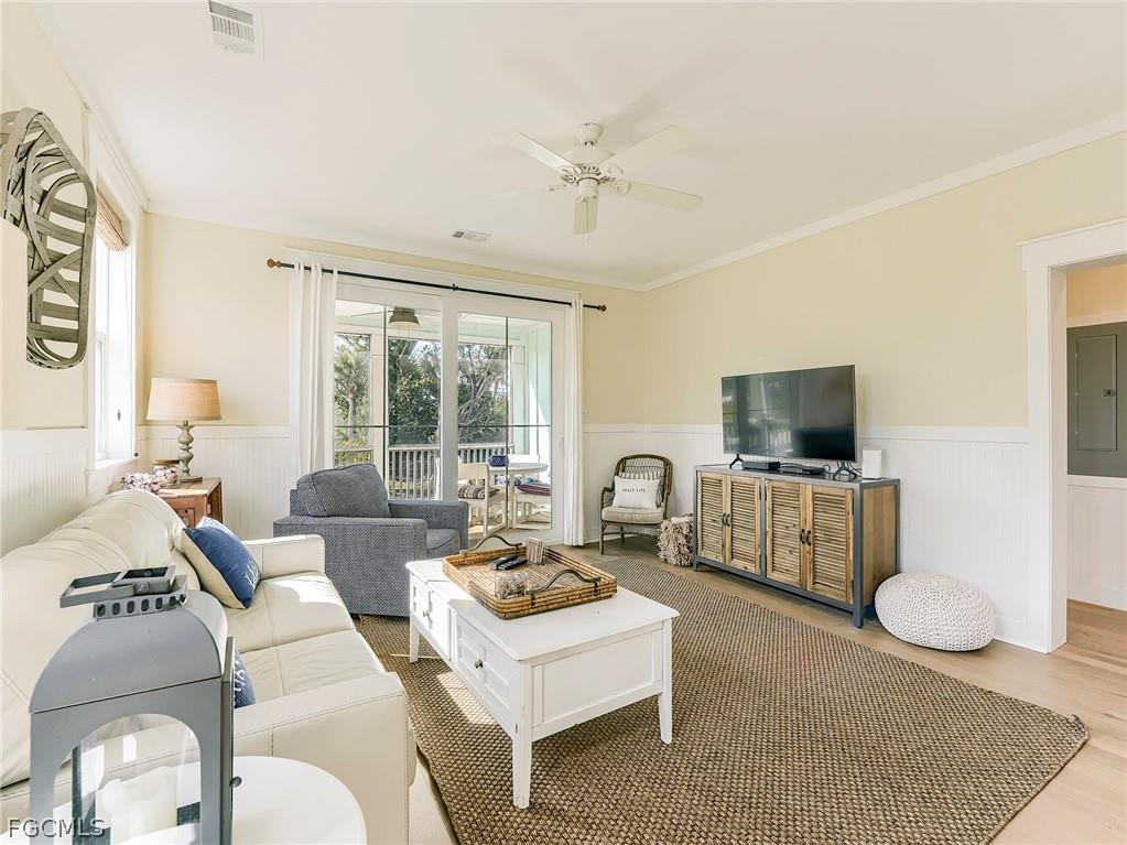 1550 Centre Street Sanibel FL 33957 2026009835 image3