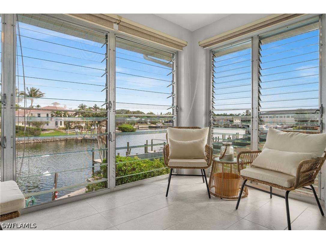 1550 Gulf Shore Boulevard N #E2 Naples FL 34102 226012930 image10