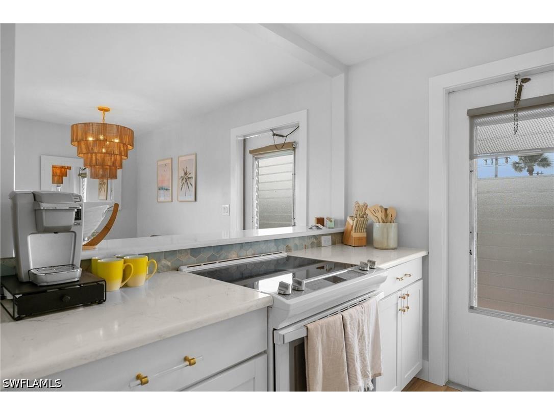 1550 Gulf Shore Boulevard N #E2 Naples FL 34102 226012930 image19