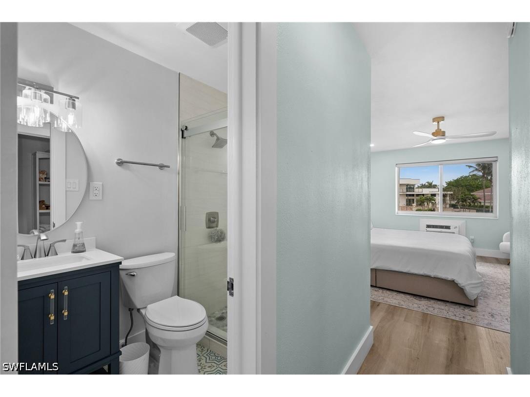 1550 Gulf Shore Boulevard N #E2 Naples FL 34102 226012930 image22