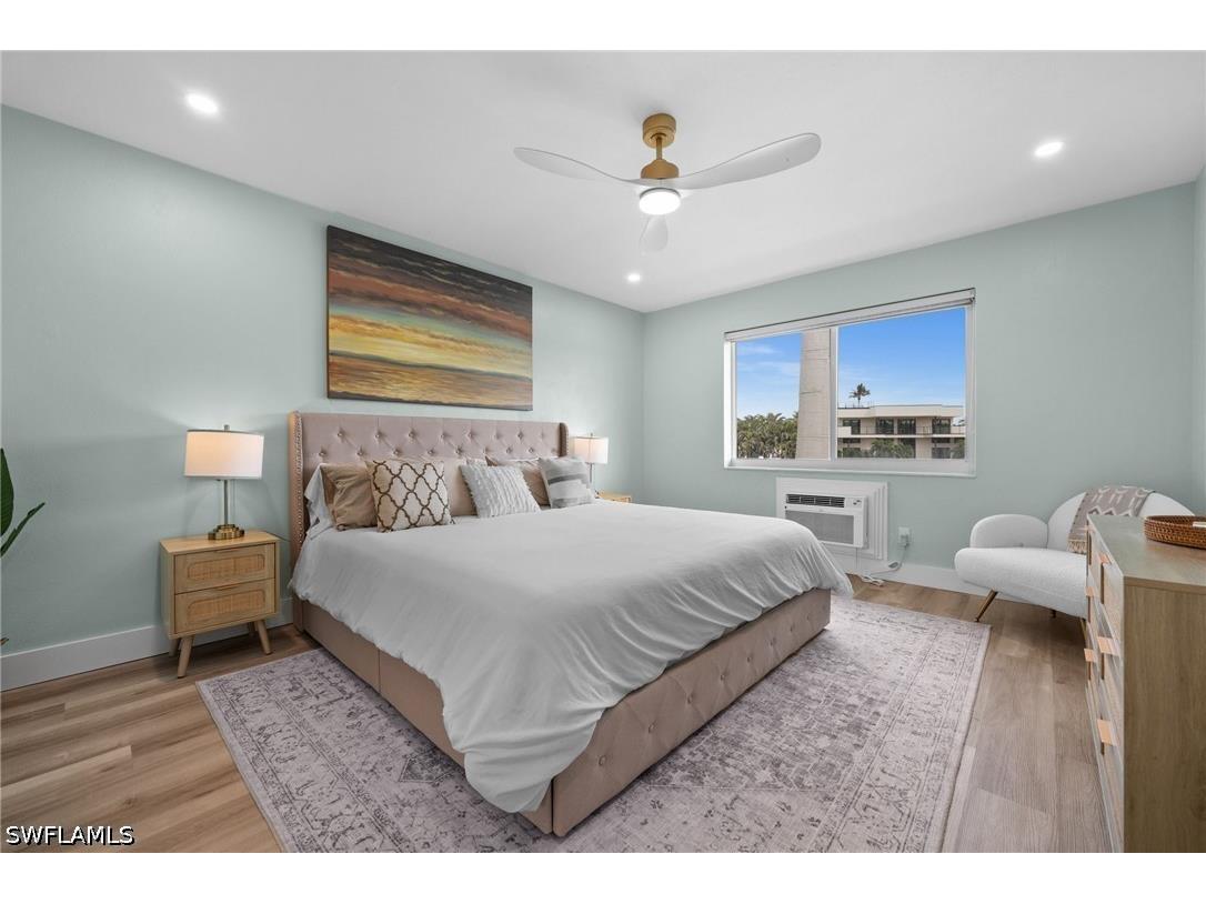 1550 Gulf Shore Boulevard N #E2 Naples FL 34102 226012930 image24