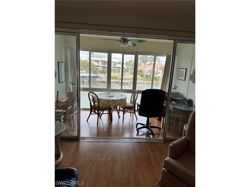 1550 Gulf Shore Boulevard N #E4 Naples FL 34102 224016736 image1