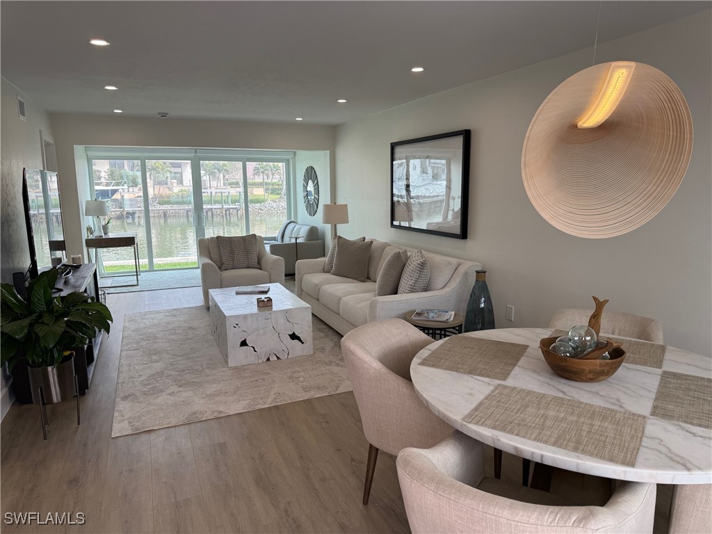 1550 Gulf Shore Boulevard N #E5 Naples FL 34102 225058058 image1