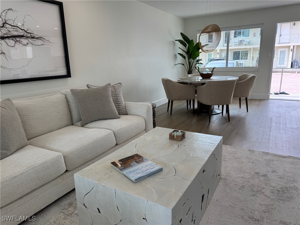 1550 Gulf Shore Boulevard N #E5 Naples FL 34102 225058058 image2