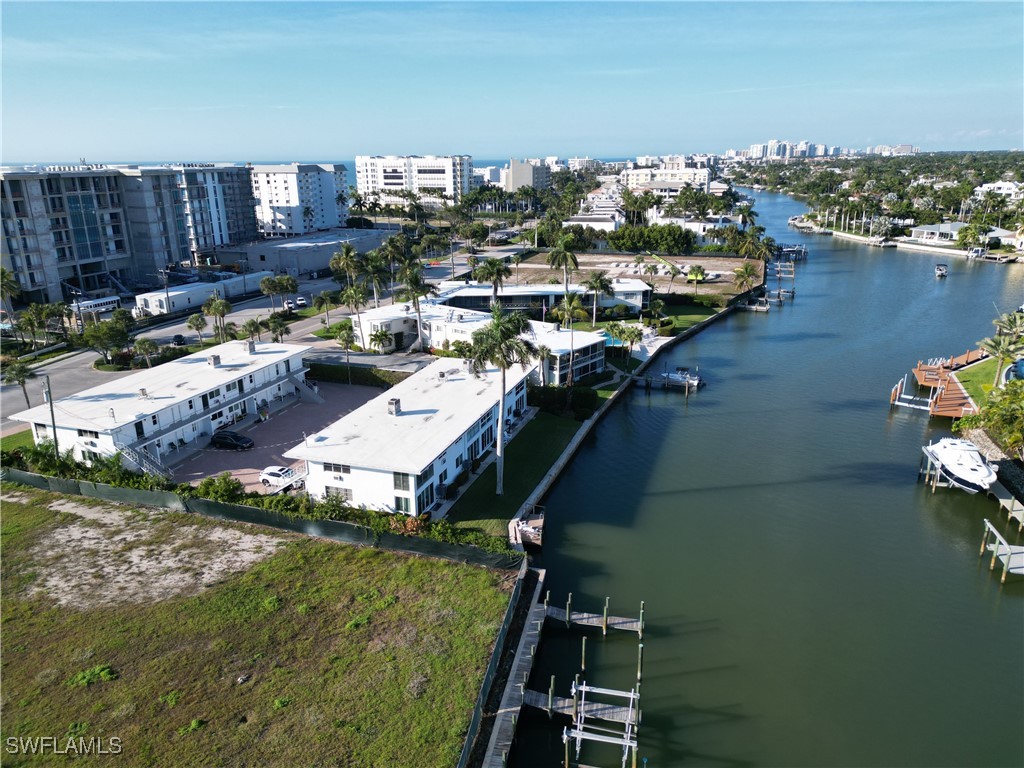 1550 Gulf Shore Boulevard N #W4 Naples FL 34102 225080185 image16