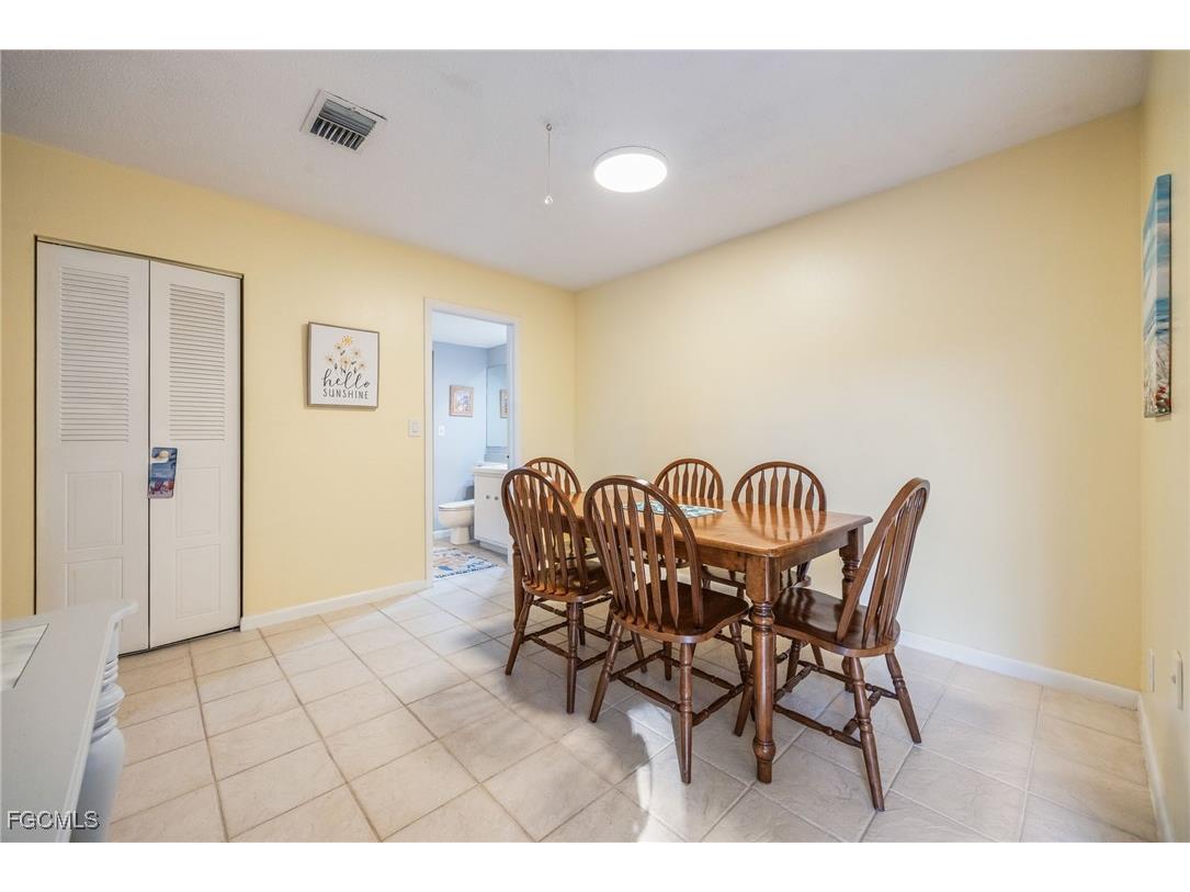 1550 Park Meadows Drive #2 Fort Myers FL 33907 2026006028 image12