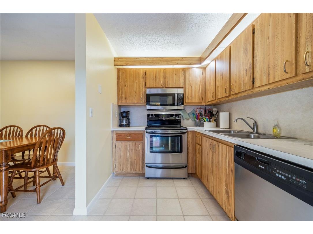 1550 Park Meadows Drive #2 Fort Myers FL 33907 2026006028 image14