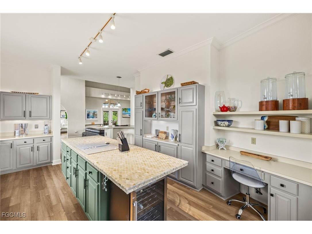 1550 Wilton Lane Sanibel FL 33957 2026001559 image14