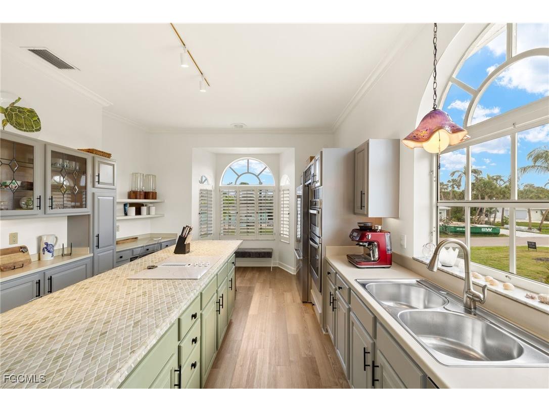 1550 Wilton Lane Sanibel FL 33957 2026001559 image16