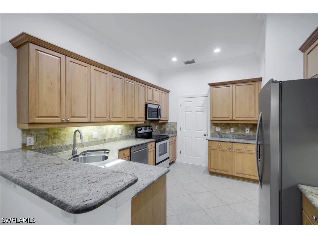 15501 Cadiz Lane Naples FL 34110 226009675 image7