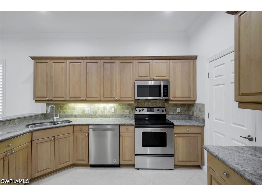 15501 Cadiz Lane Naples FL 34110 226009675 image9
