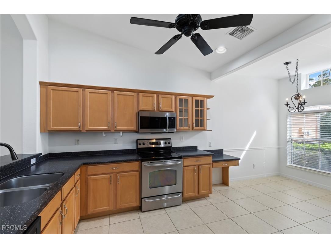 15501 Cortona Way Naples FL 34120 2025018649 image8