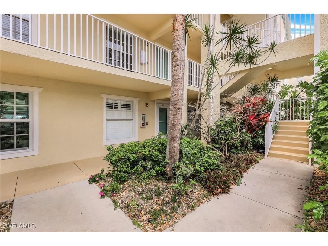 15505 Cedarwood Lane #204 Naples FL 34110 225067107 image1