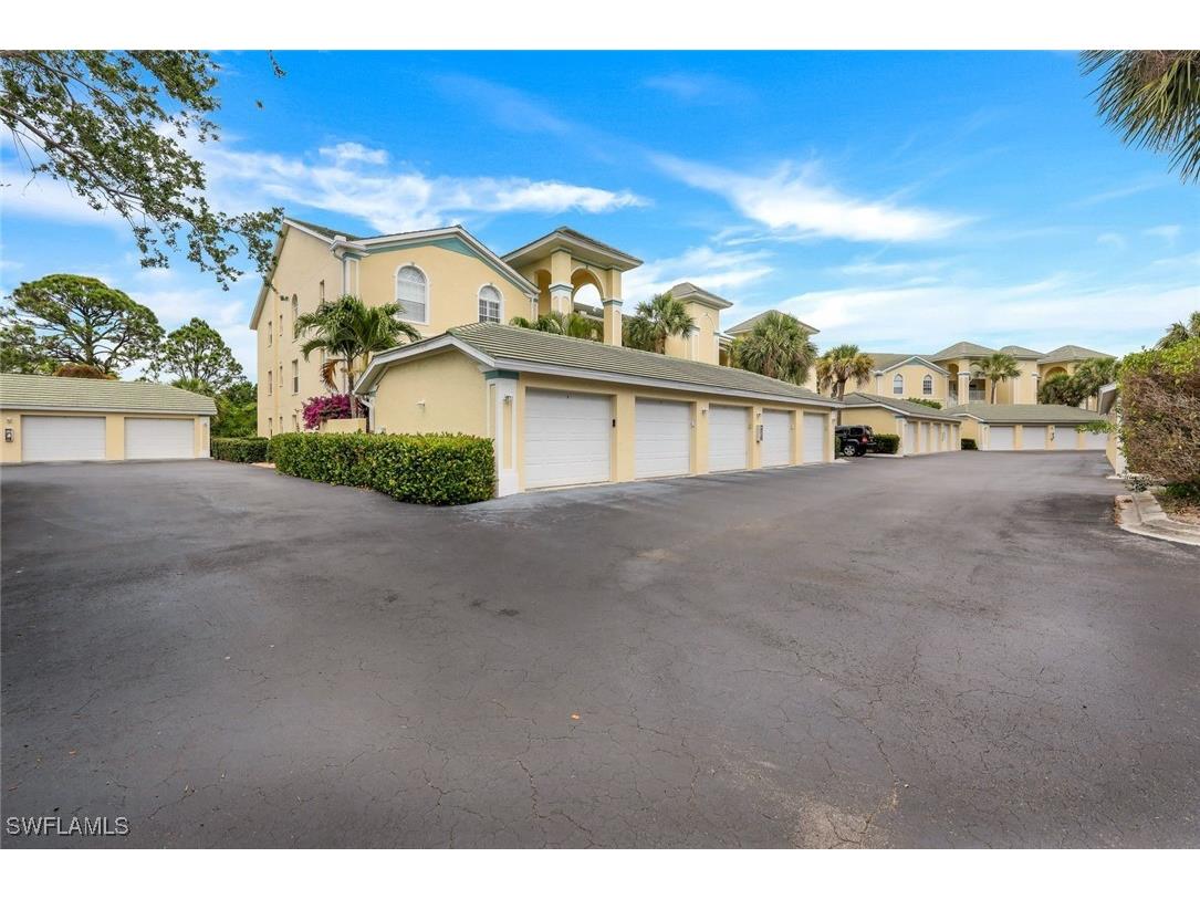 15505 Cedarwood Lane #204 Naples FL 34110 225067107 image26