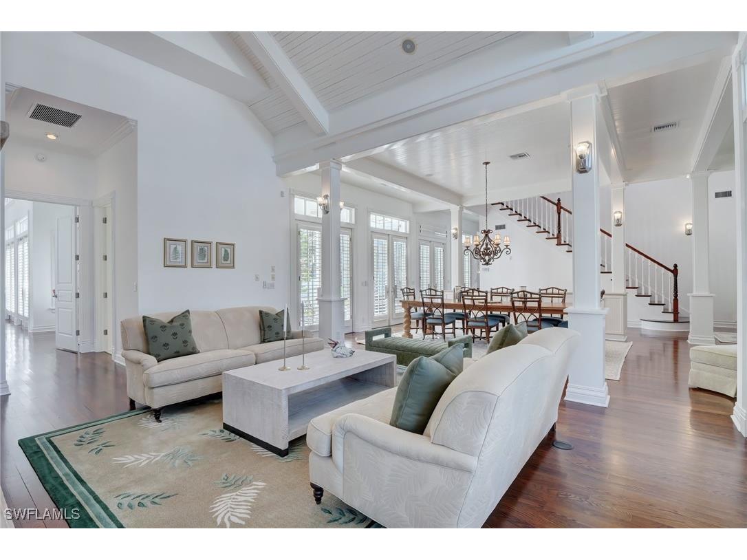 1551 Gulf Shore Boulevard S Naples FL 34102 225070626 image10