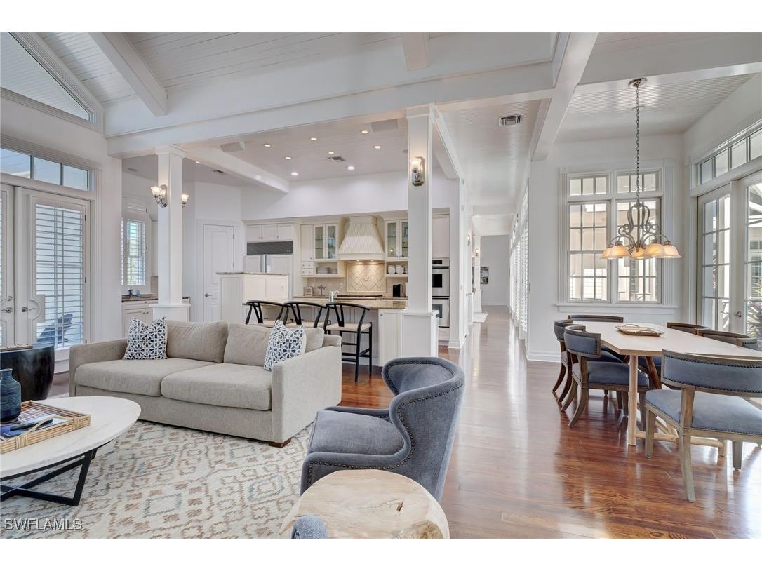 1551 Gulf Shore Boulevard S Naples FL 34102 225070626 image16