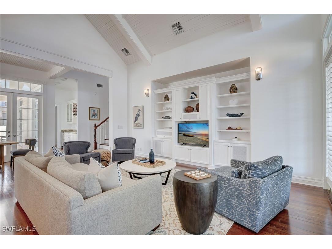 1551 Gulf Shore Boulevard S Naples FL 34102 225070626 image19