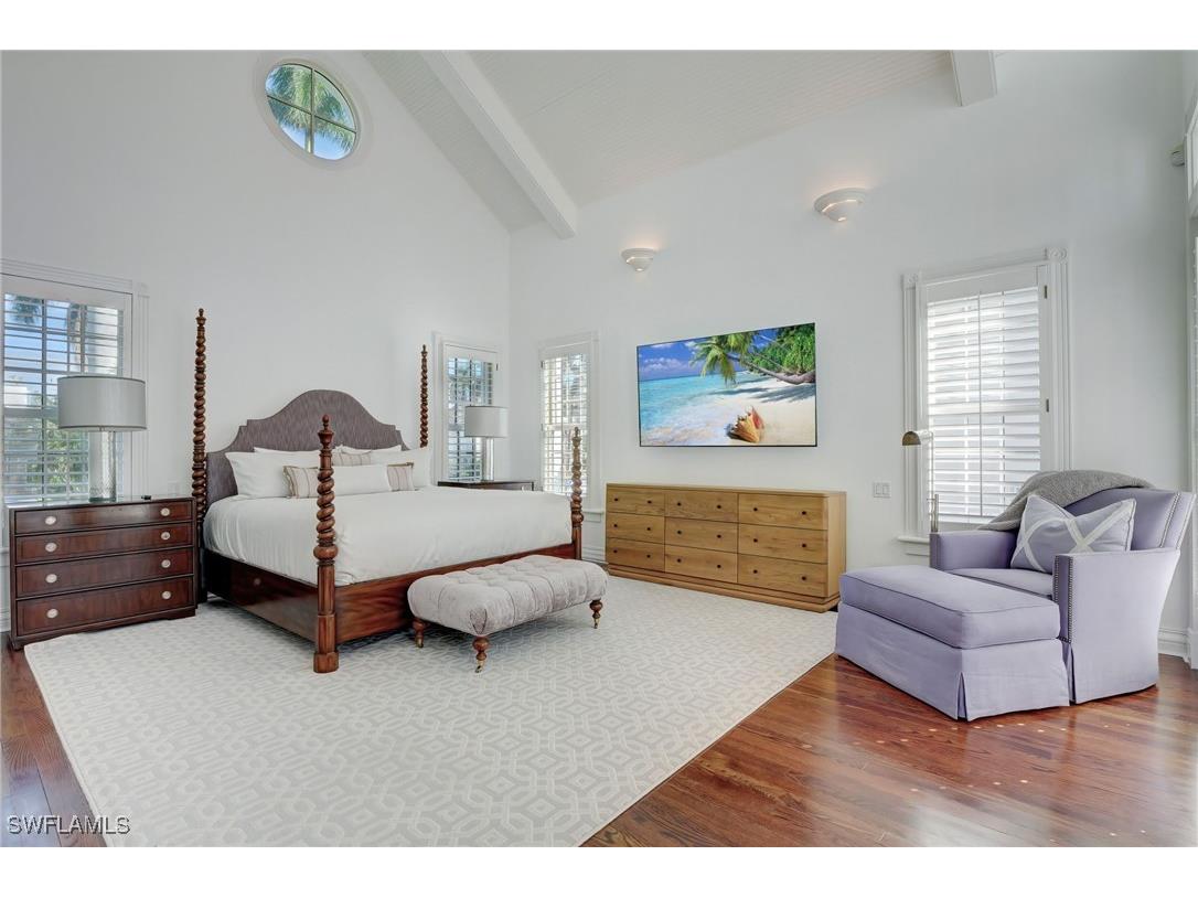 1551 Gulf Shore Boulevard S Naples FL 34102 225070626 image26