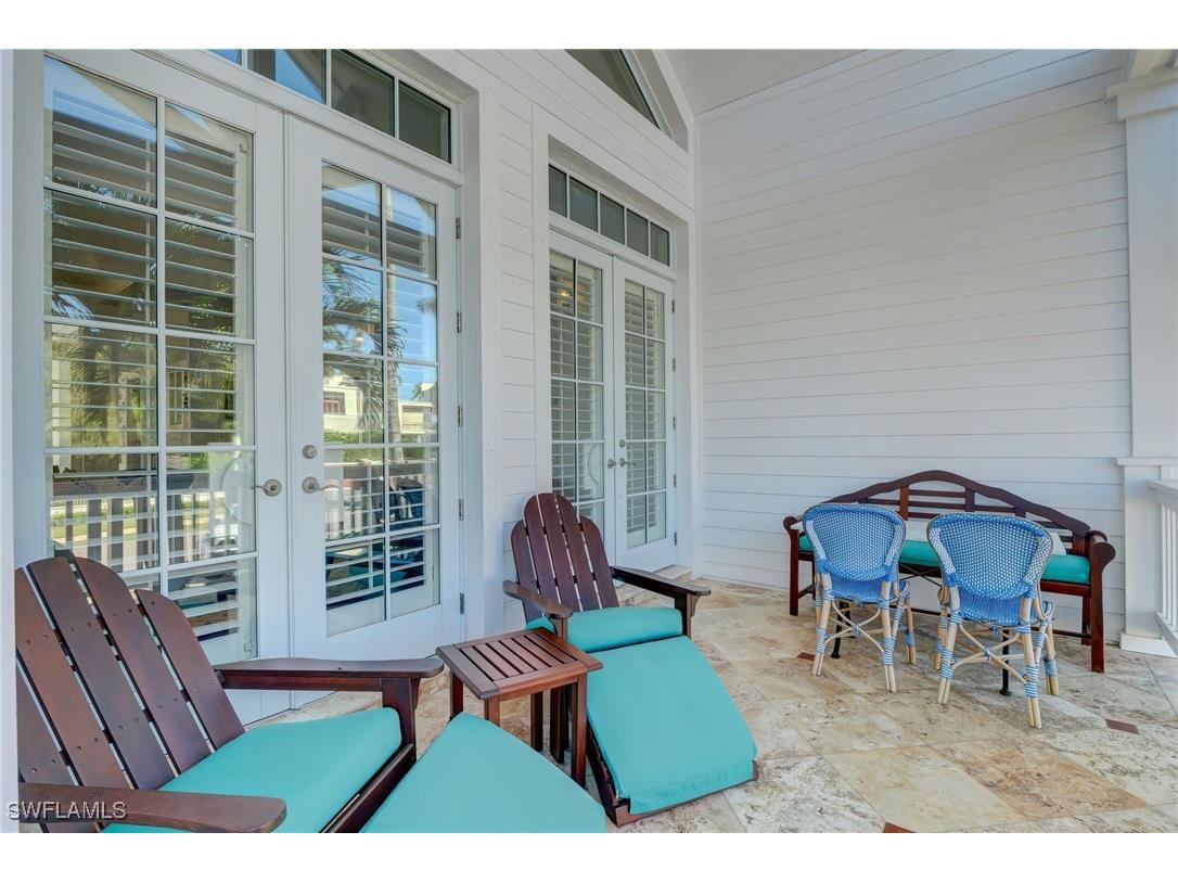 1551 Gulf Shore Boulevard S Naples FL 34102 225070626 image4