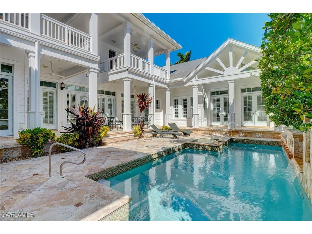 1551 Gulf Shore Boulevard S Naples FL 34102 225070626 image44