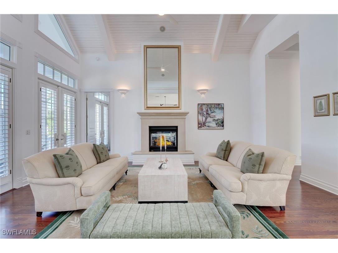 1551 Gulf Shore Boulevard S Naples FL 34102 225070626 image9