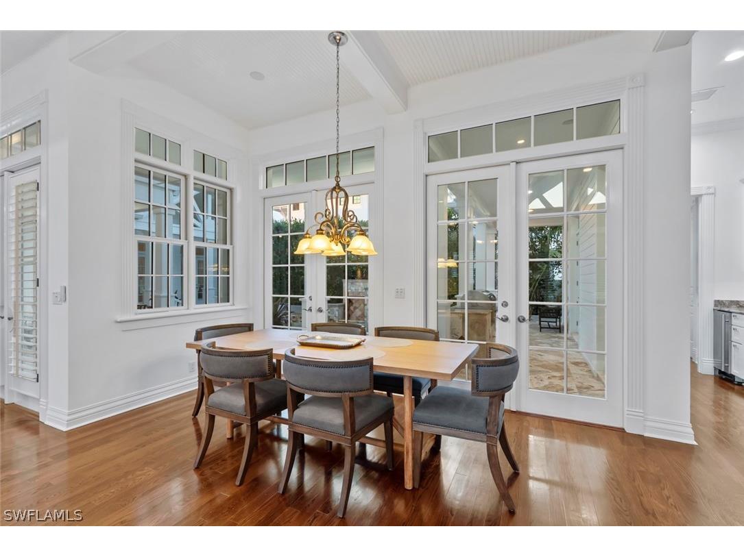 1551 Gulf Shore Boulevard S Naples FL 34102 226007946 image13