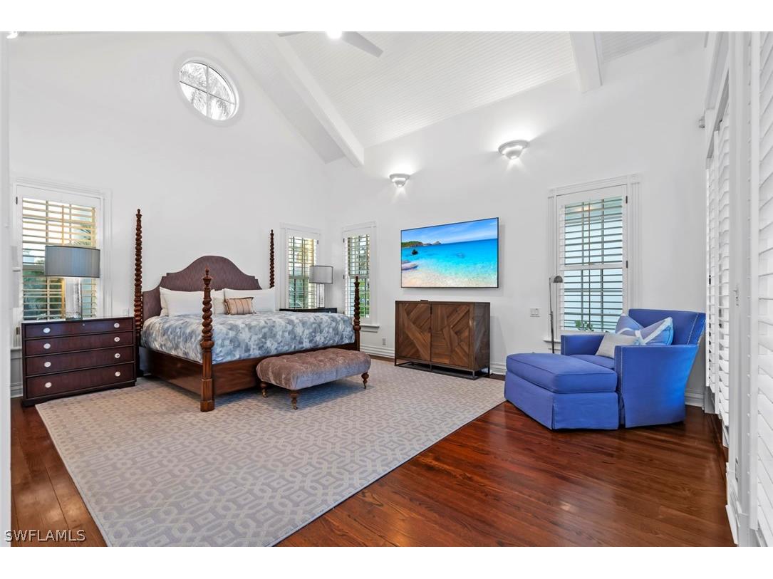 1551 Gulf Shore Boulevard S Naples FL 34102 226007946 image15