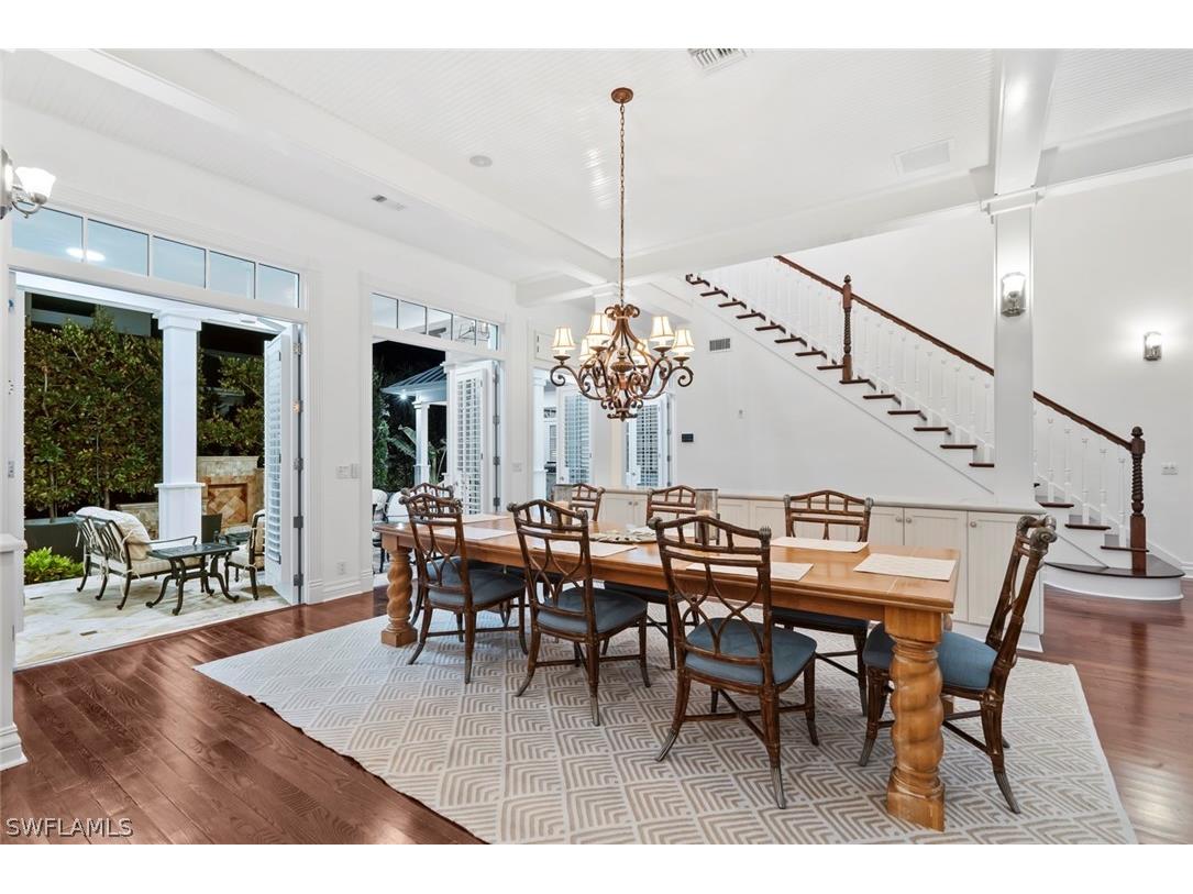 1551 Gulf Shore Boulevard S Naples FL 34102 226007946 image28