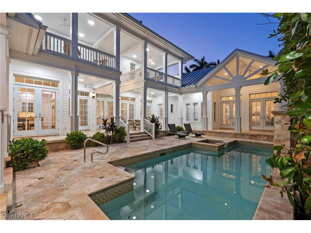 1551 Gulf Shore Boulevard S Naples FL 34102 226007946 image37