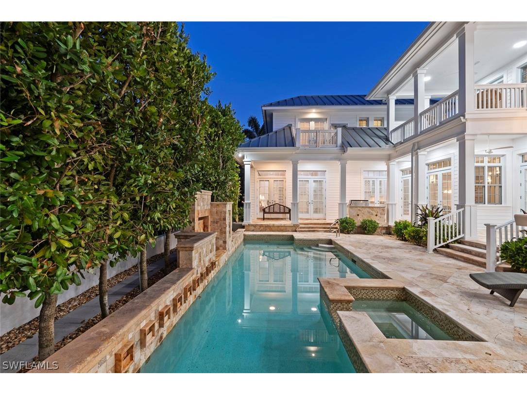 1551 Gulf Shore Boulevard S Naples FL 34102 226007946 image39