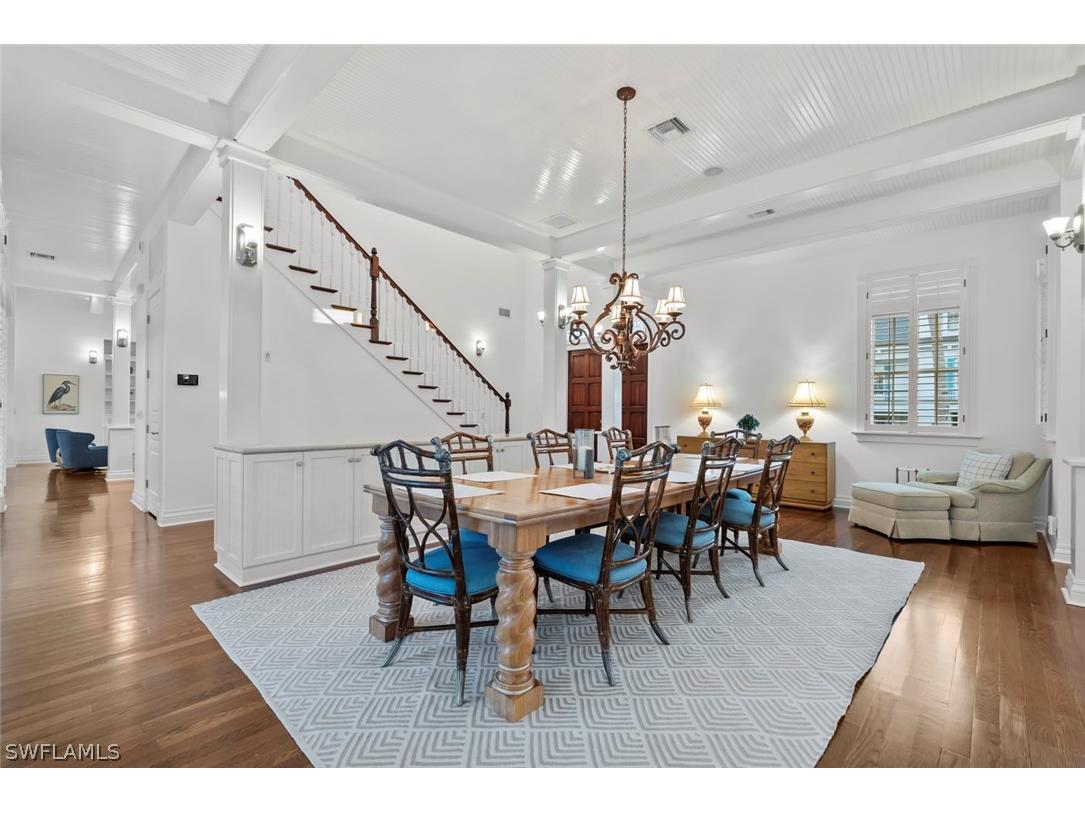 1551 Gulf Shore Boulevard S Naples FL 34102 226007946 image6