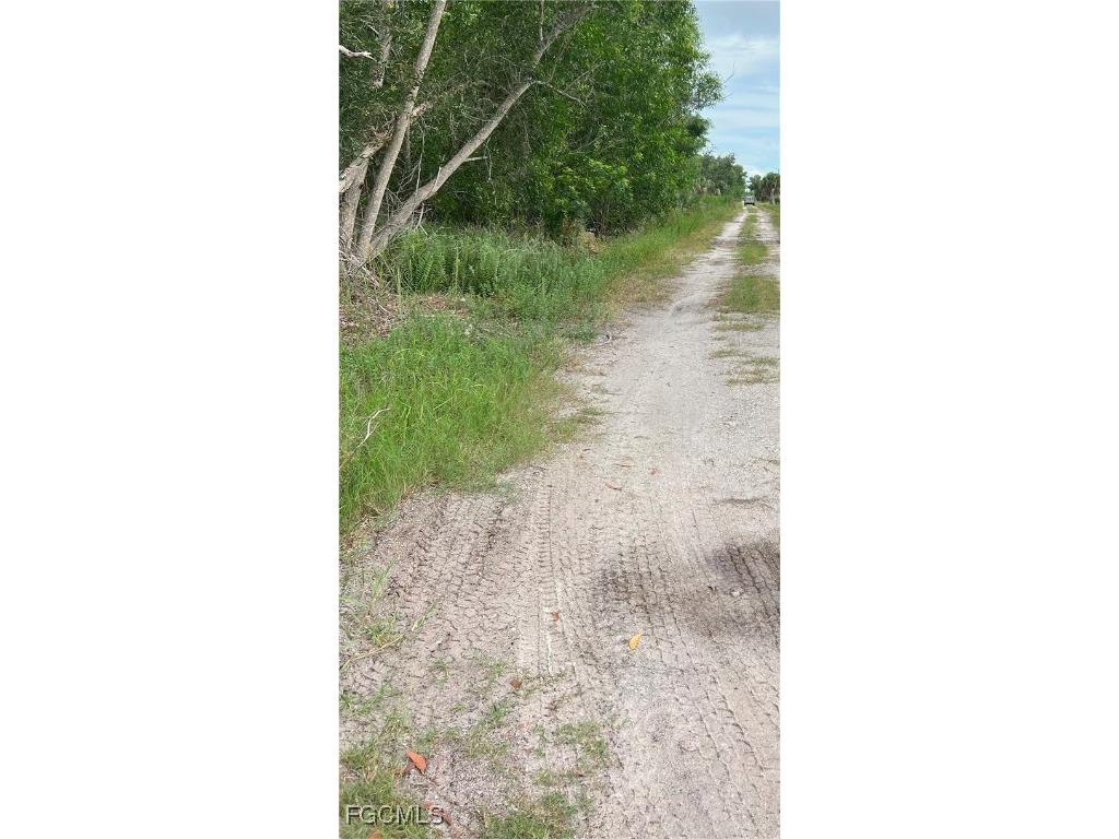 15514 Martinique Way Bokeelia FL 33922 2025009323 image5