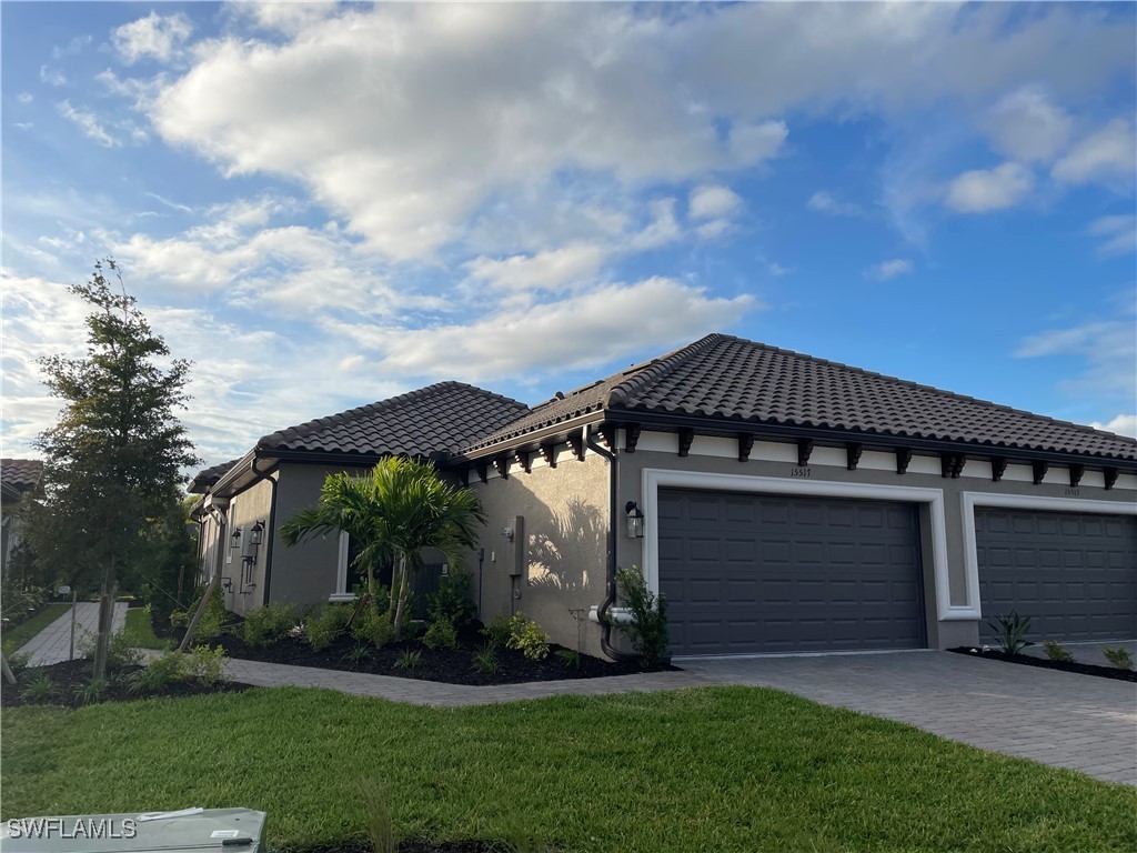 15517 Vittorio Street Naples FL 34114 225024968 image1
