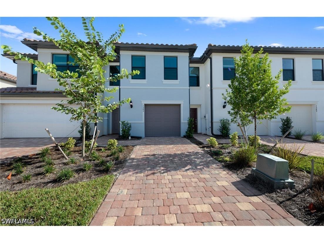 1552 Lake Jessup Circle Cape Coral FL 33909 226021818 image1