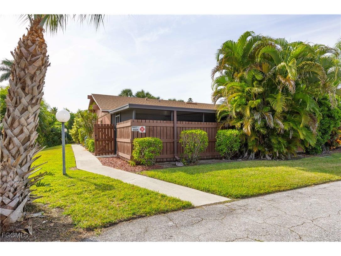 15524 Crystal Lake Drive North Fort Myers FL 33917 2025020030 image3