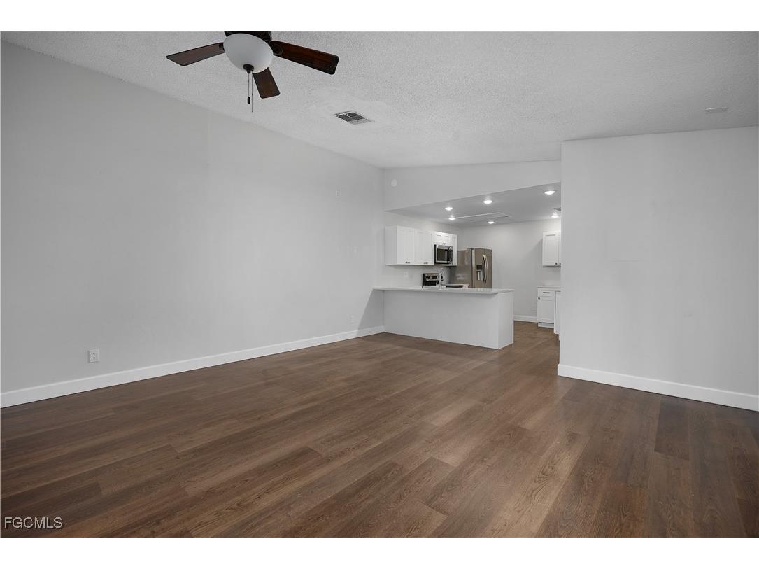 15524 Crystal Lake Drive North Fort Myers FL 33917 2025020030 image6