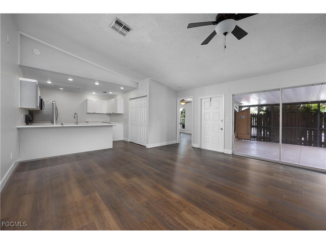 15524 Crystal Lake Drive North Fort Myers FL 33917 2025020030 image7